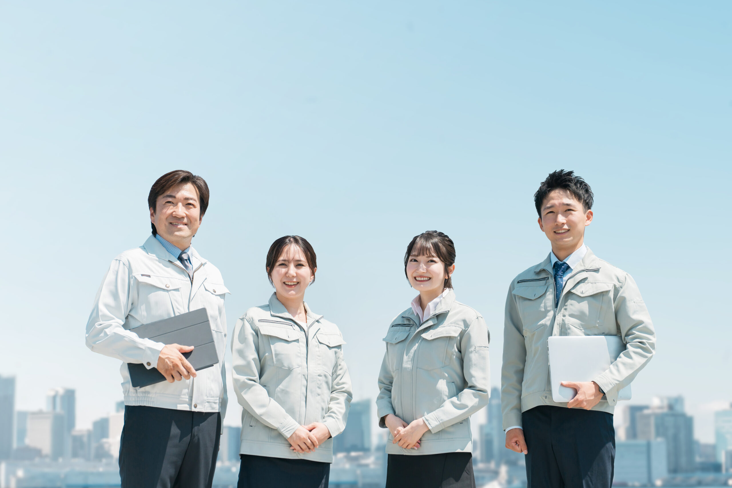 製造業で働く人たち