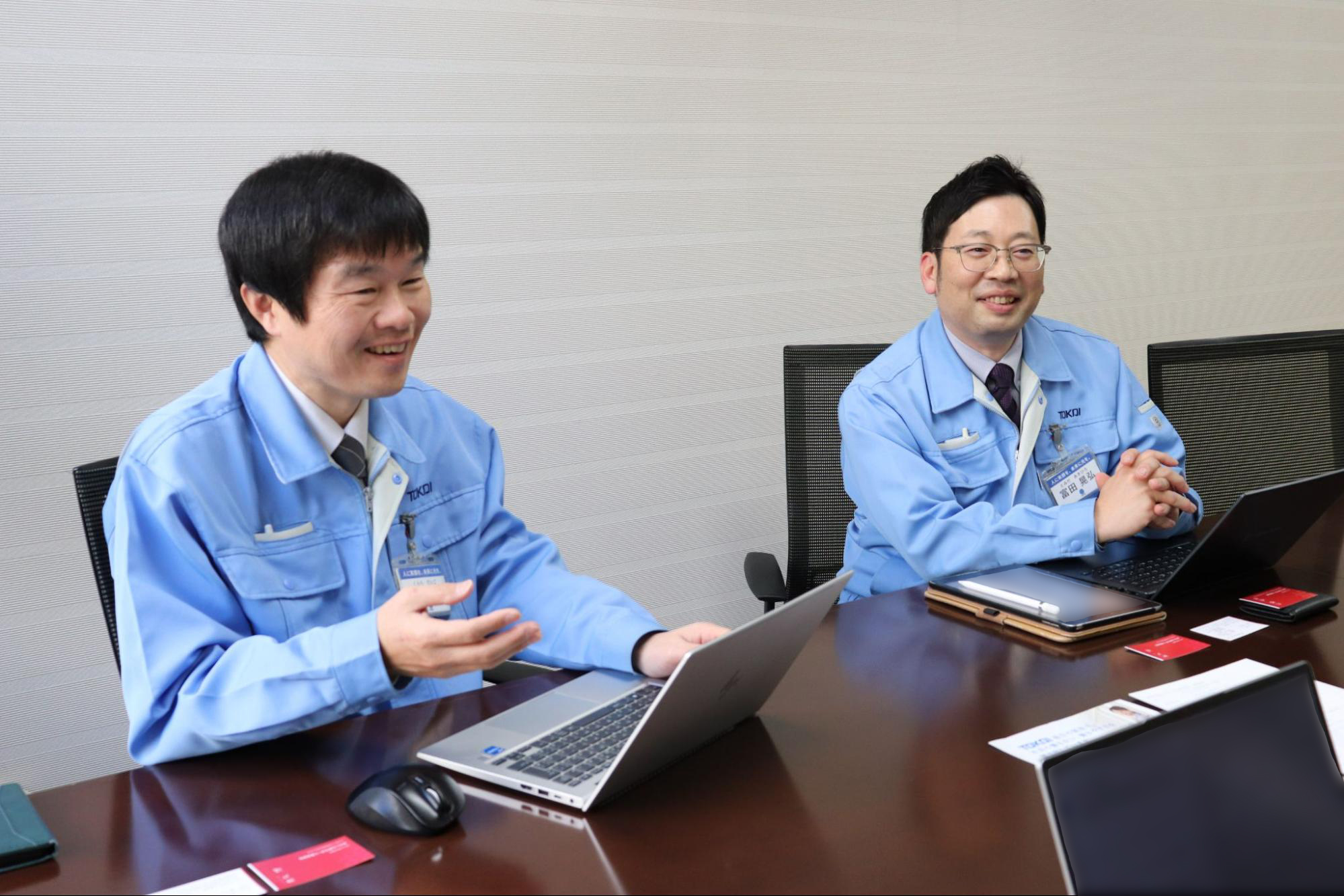 東海光学企業インタビューイメージ