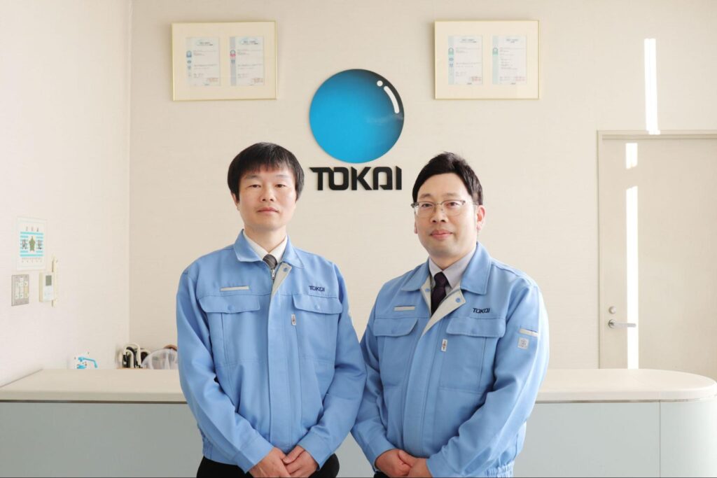 東海光学株式会社